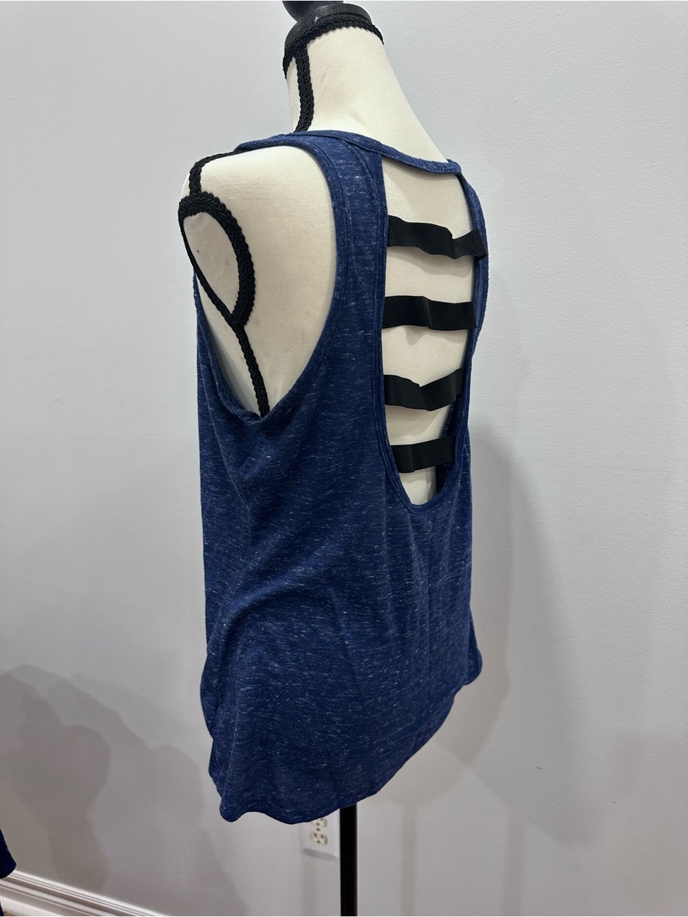 VINTAGE Y2K Victoria’s Secret Navy Blue Black Tank Top Workout Yoga Size Medium